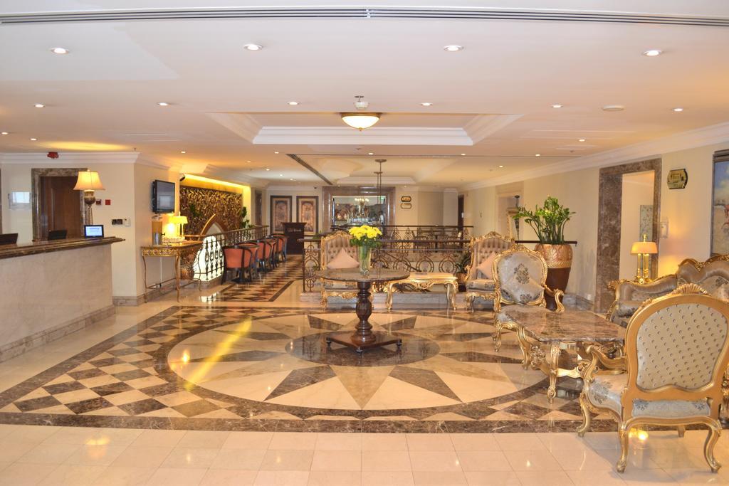 Sheraton Khalidiya Hotel Abu Dabi Exterior foto
